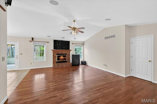 307 Longview Drive, Columbia, IL 62236