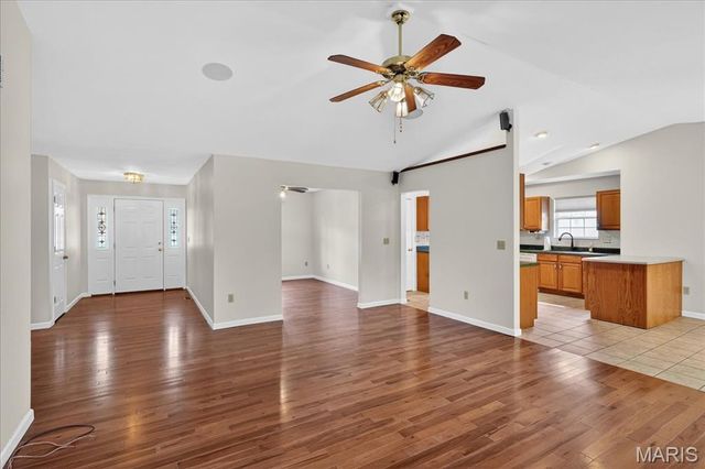 307 Longview Drive, Columbia, IL 62236