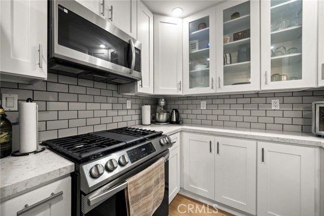 2452 Chelsea Place M, Santa Monica, CA 90404