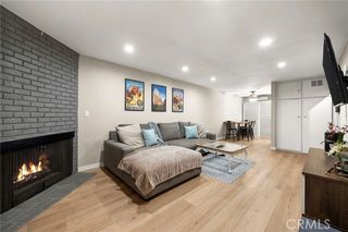 2452 Chelsea Place M, Santa Monica, CA 90404
