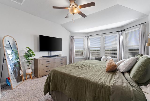 537 Loriner WAY, Liberty Hill, TX 78642