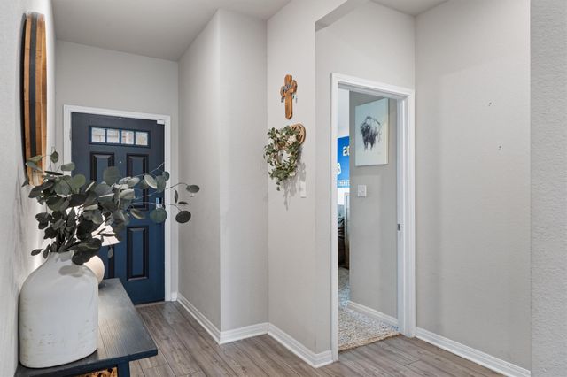 537 Loriner WAY, Liberty Hill, TX 78642