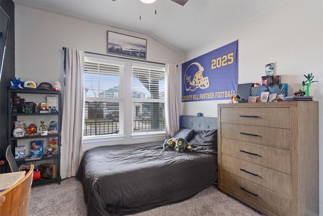 537 Loriner WAY, Liberty Hill, TX 78642