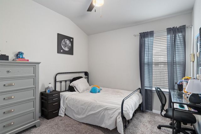 537 Loriner WAY, Liberty Hill, TX 78642