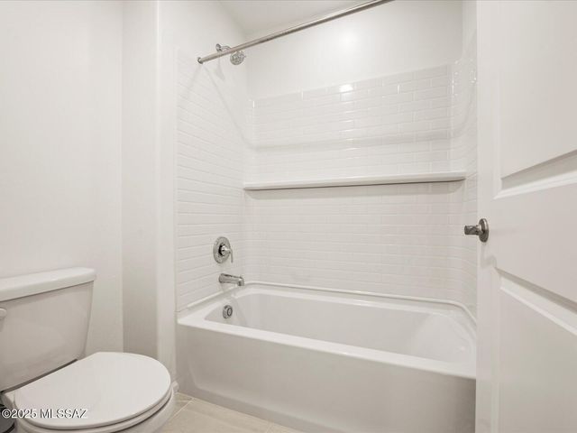 744 W Calle Cubeta, Sahuarita, AZ 85629