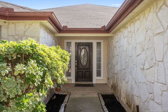 1102 Cougar Country, San Antonio, TX 78251