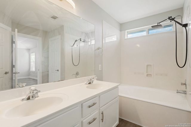 1102 Cougar Country, San Antonio, TX 78251