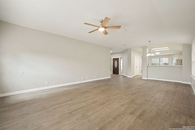 1102 Cougar Country, San Antonio, TX 78251