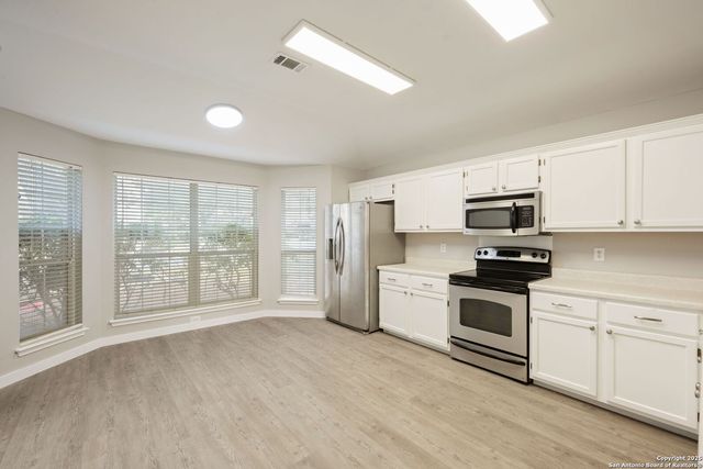 1102 Cougar Country, San Antonio, TX 78251