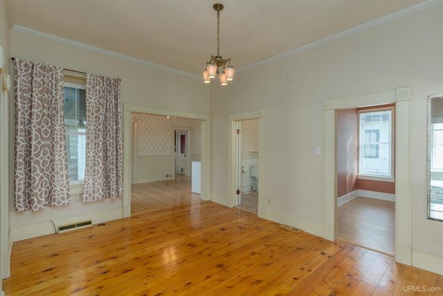 320 Hemlock Avenue, Amasa, MI 49903