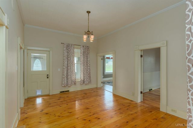 320 Hemlock Avenue, Amasa, MI 49903