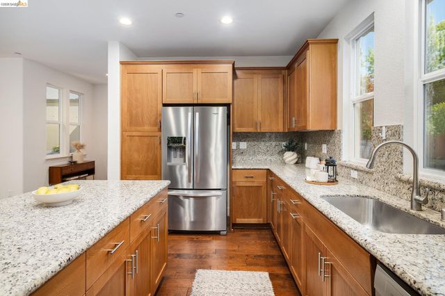 2762 Bette St, Alameda, CA 94501