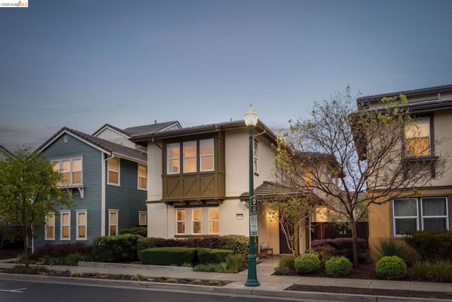 2762 Bette St, Alameda, CA 94501