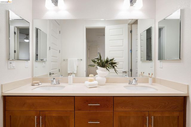 2762 Bette St, Alameda, CA 94501