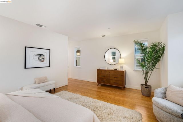 2762 Bette St, Alameda, CA 94501