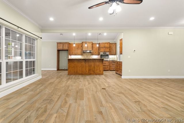 11703 Hidden Oak Circle, Kingston, OK 73439
