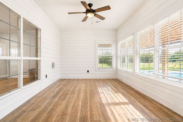 11703 Hidden Oak Circle, Kingston, OK 73439