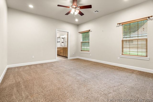 11703 Hidden Oak Circle, Kingston, OK 73439