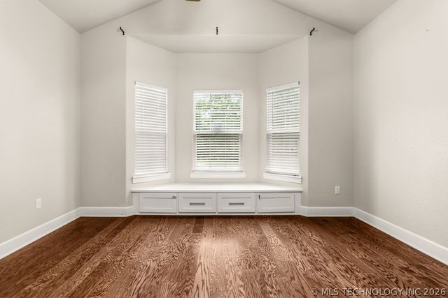 11703 Hidden Oak Circle, Kingston, OK 73439