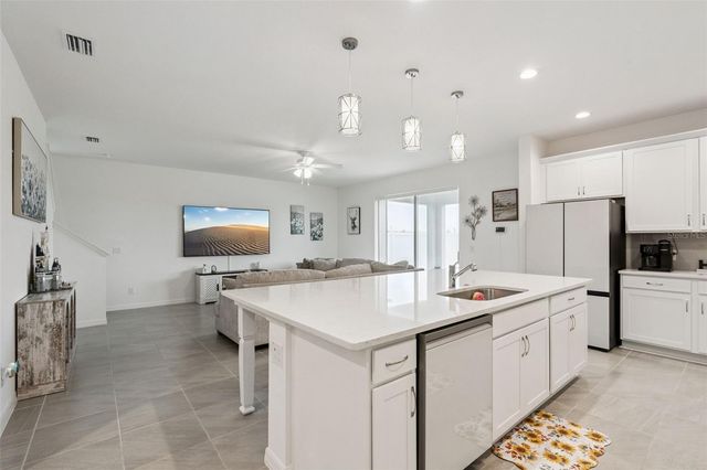 6808 SERPENT HAWK LANE, Howey In The Hills, FL 34737