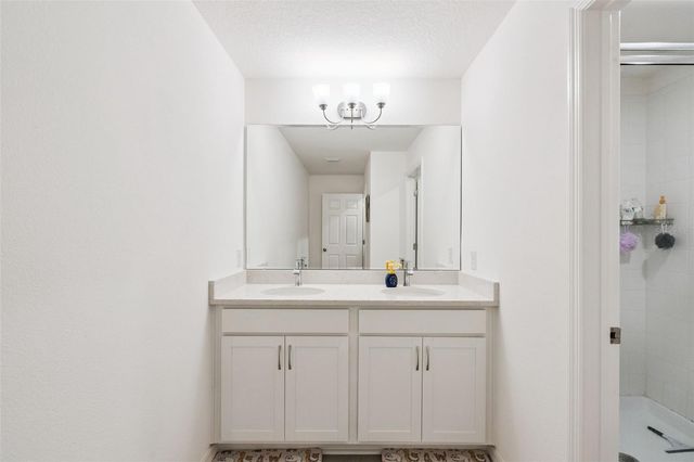 6808 SERPENT HAWK LANE, Howey In The Hills, FL 34737