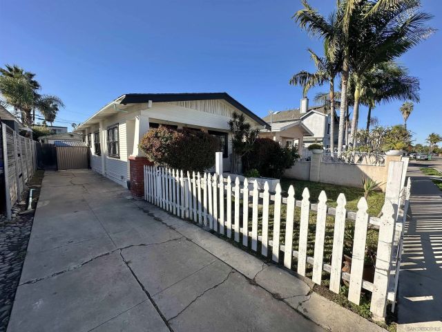 4334 41st, San Diego, CA 92105