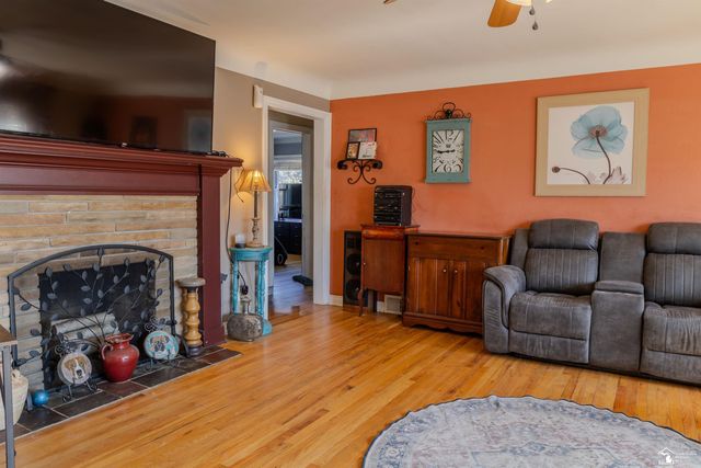 13820 Catalpa Street, Southgate, MI 48195