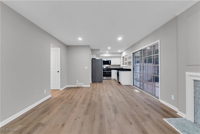 34116 Chagrin Boulevard 9103, Moreland Hills, OH 44022