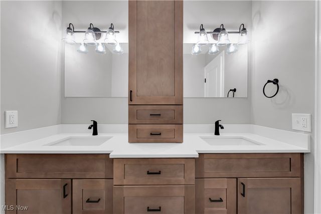 34116 Chagrin Boulevard 9103, Moreland Hills, OH 44022