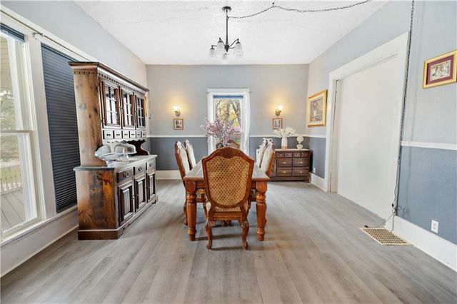 731 W 12th Street, Trenton, MO 64683