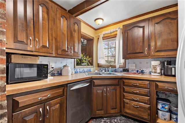 731 W 12th Street, Trenton, MO 64683