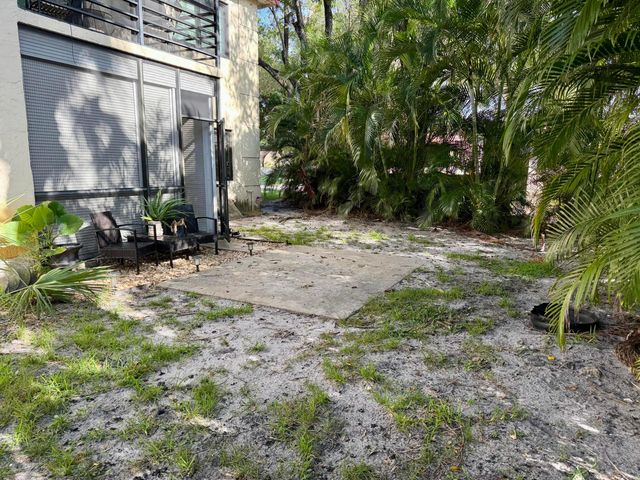 140 S CYPRESS Road 111, Pompano Beach, FL 33060
