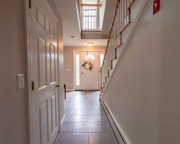 41 Taylor Road, Dover, NH 03820