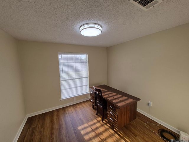 910 Angee Dr, Denham Springs, LA 70726