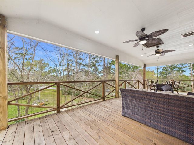 4506 Linninger Lane, Dickinson, TX 77539