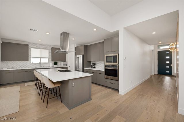 9789 Twilight Moon Avenue, Las Vegas, NV 89148