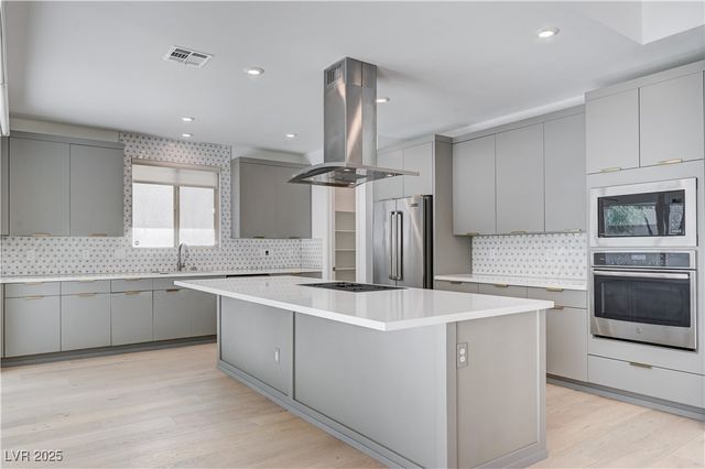 9789 Twilight Moon Avenue, Las Vegas, NV 89148