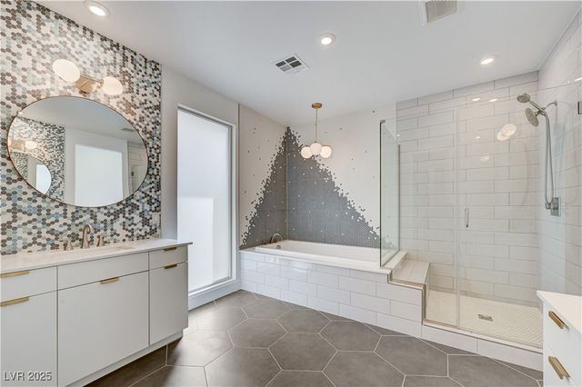 9789 Twilight Moon Avenue, Las Vegas, NV 89148