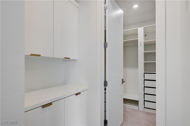 9789 Twilight Moon Avenue, Las Vegas, NV 89148