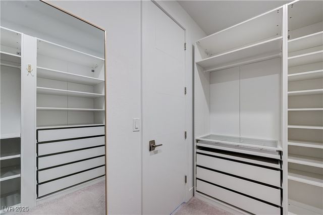 9789 Twilight Moon Avenue, Las Vegas, NV 89148