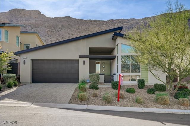 9789 Twilight Moon Avenue, Las Vegas, NV 89148