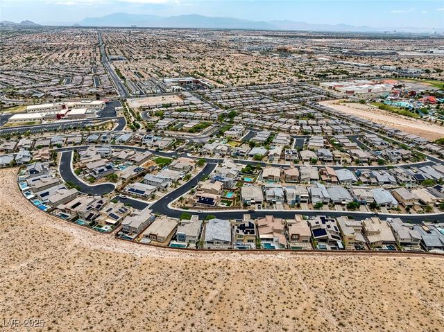 9789 Twilight Moon Avenue, Las Vegas, NV 89148