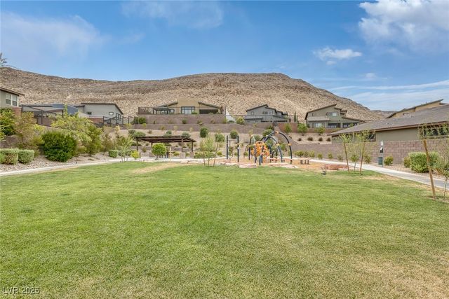 9789 Twilight Moon Avenue, Las Vegas, NV 89148