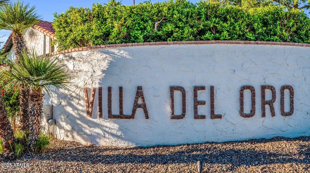 Image 20 of property listing at 5738 N SCOTTSDALE Road, Scottsdale, AZ 85253