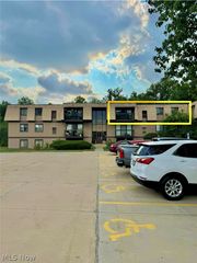9911 Sunrise Boulevard Q10, North Royalton, OH 44133
