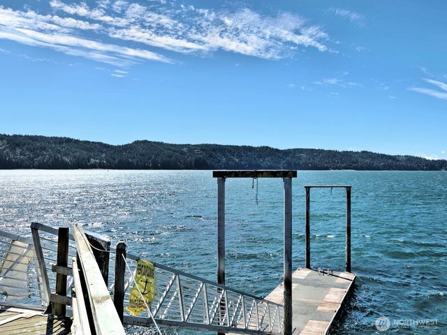 71 & 81 N Mardell Avenue, Hoodsport, WA 98548