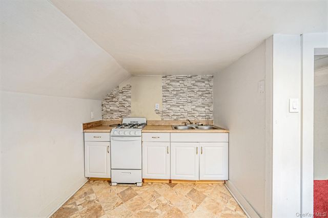 703 Butts Hollow Road, Dover Plains, NY 12522