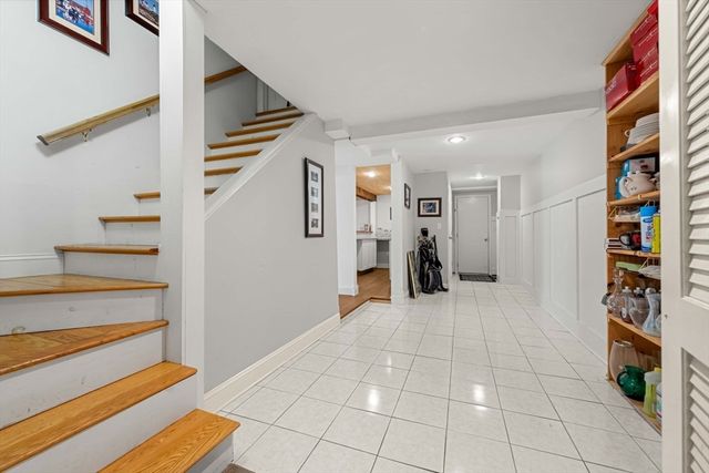 12 Inverness Cir, Boxford, MA 01921