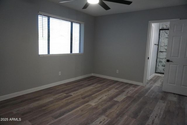 7044 W CAMERON Drive, Peoria, AZ 85345