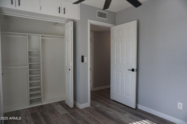 7044 W CAMERON Drive, Peoria, AZ 85345